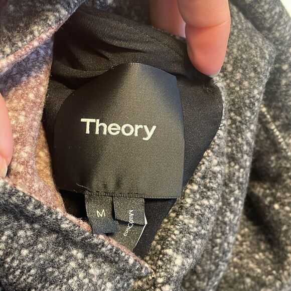 Theory Clairene Reversible Double Faced Wool Jacket - Picture 9 of 11